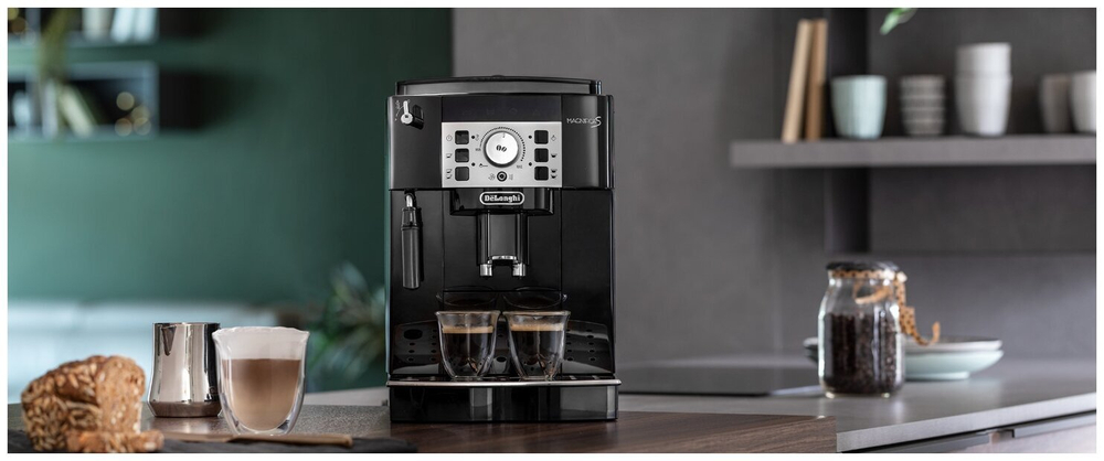 Кофемашина DeLonghi ECAM 22.110.B черная (ECAM 22.110.B )