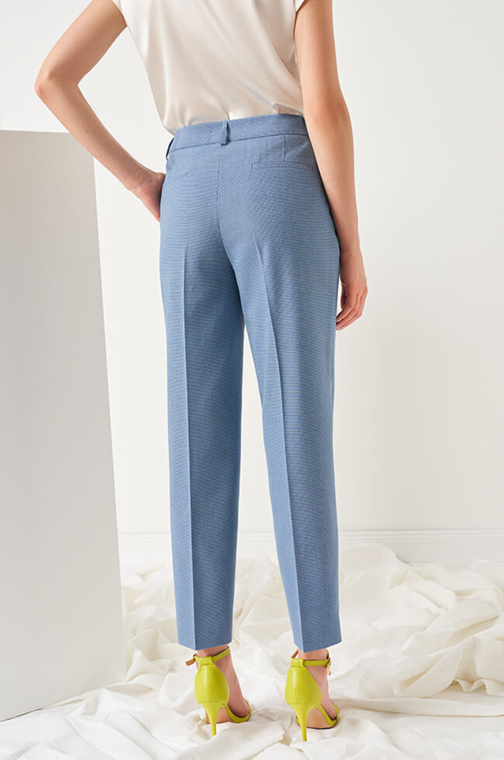 3962 Брюки женские (дымчато-голубой)