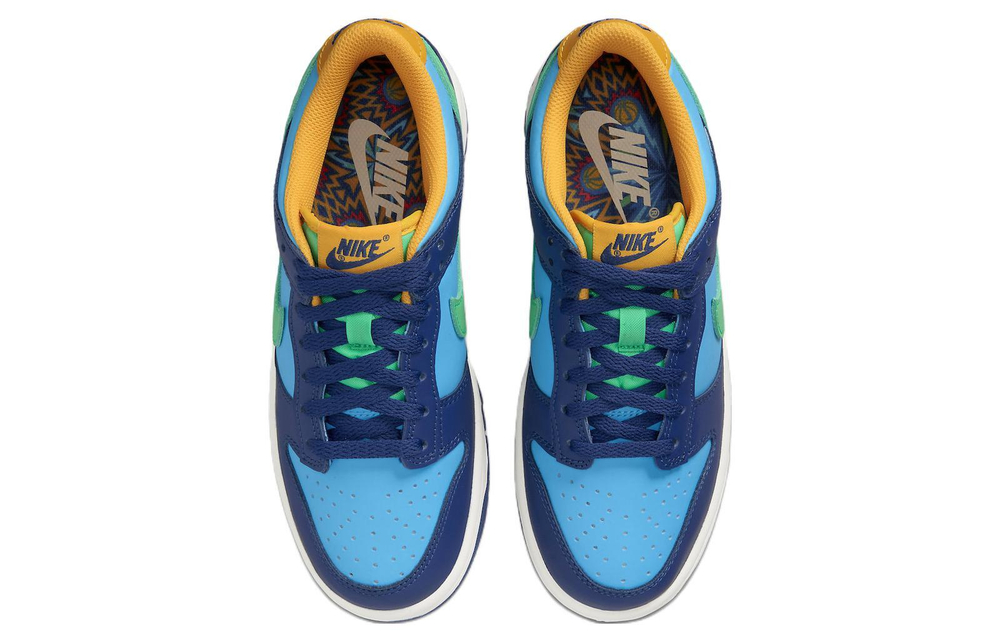 Кроссовки Nike Dunk Low