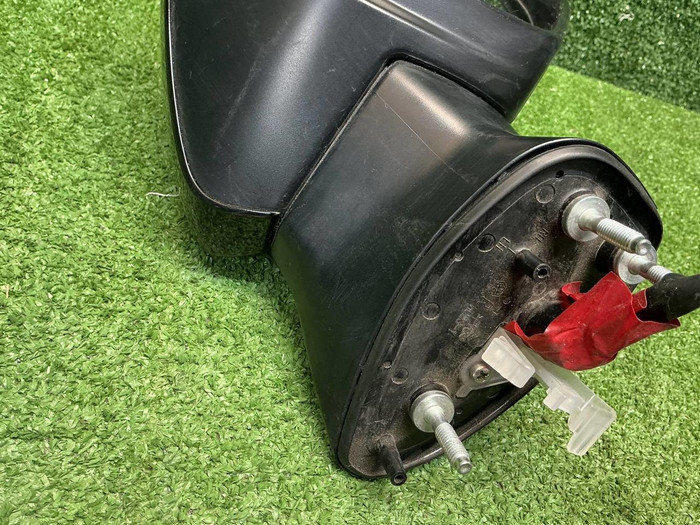 Зеркало правое Toyota Camry xv70 (17-24) 13 конт