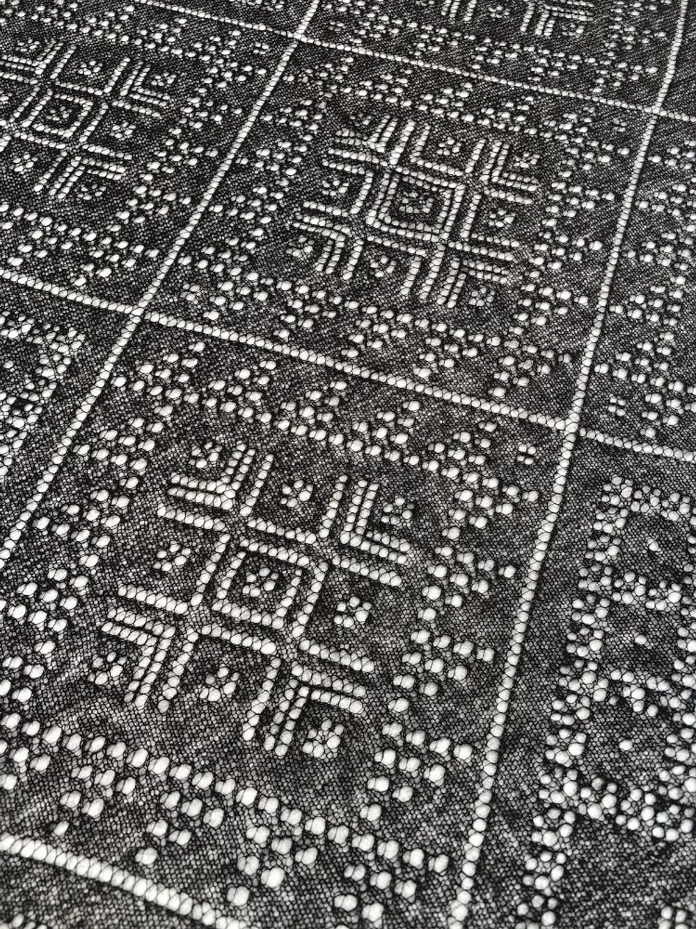 Оренбургский пуховый платок-паутинка А160-07 черный