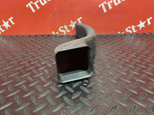 Воздуховод отопителя 2018г