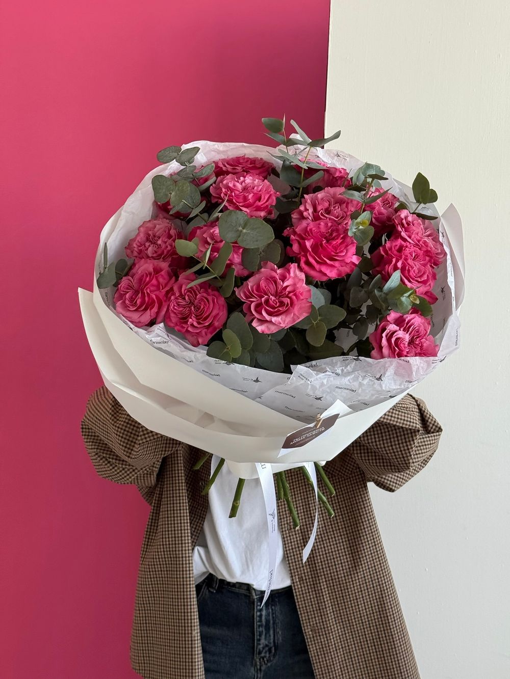 Моно букет из роз Кантри и эвкалипта