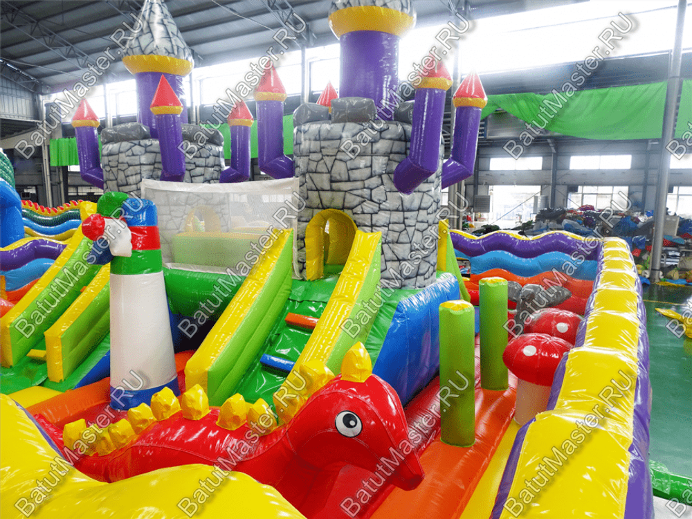 Надувной батут "Средневековье" 8*8*5 м, с цветным полом и стенами