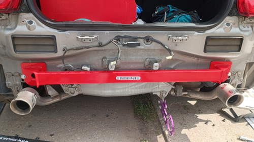 Распорка задняя в бампер Suzuki Swift 5 (ZC33S)