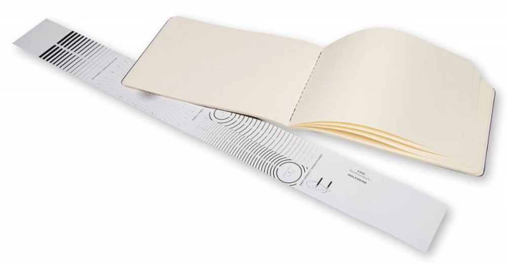 Блокнот для рисования Moleskine ART SOFT SKETCH ALBUM Large (ARTSKA3) 21x13 cм, 88стр., 120 г/м2, черный