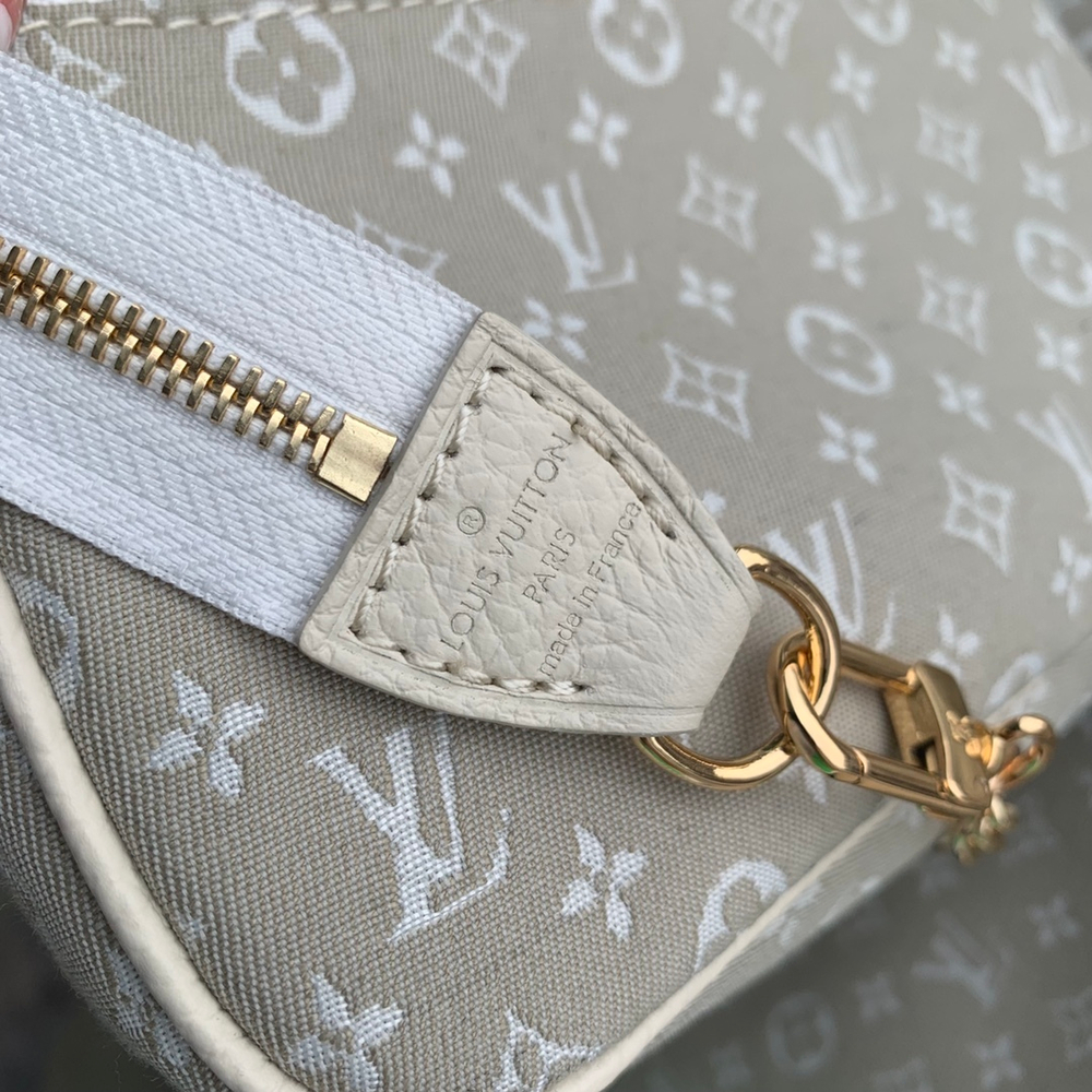 Louis Vuitton Petit Bucket PM