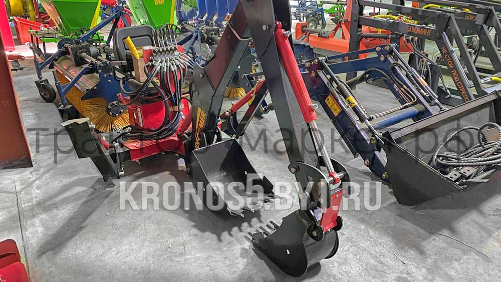 Навесной экскаватор Landformer 230