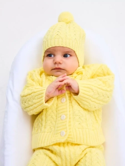 вязаный костюм для новорожденных