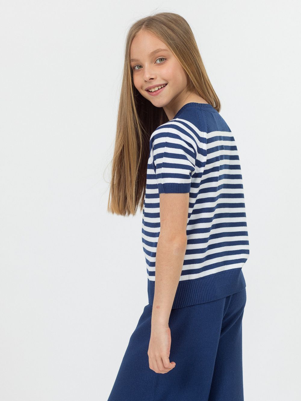 Джемпер для девочки с коротким рукавом AT1012 сапфир-белый