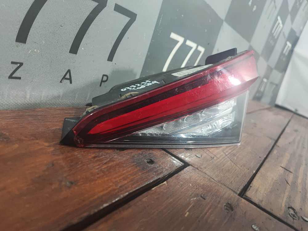 Фонарь задний правый Skoda Kodiaq 16-22 Б/У Оригинал 565945308B