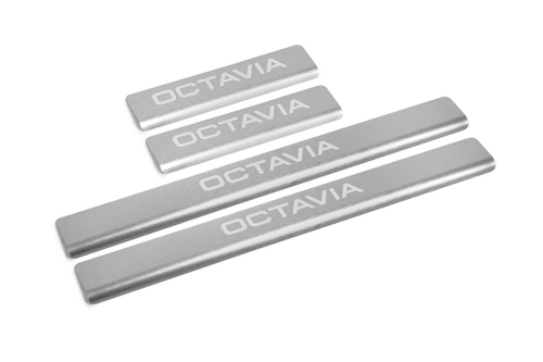 Накладки на пороги AutoMax для Skoda Octavia II поколение (A5) 2004-2013, нерж. сталь, с надписью, 4 шт., AMSKOCT02