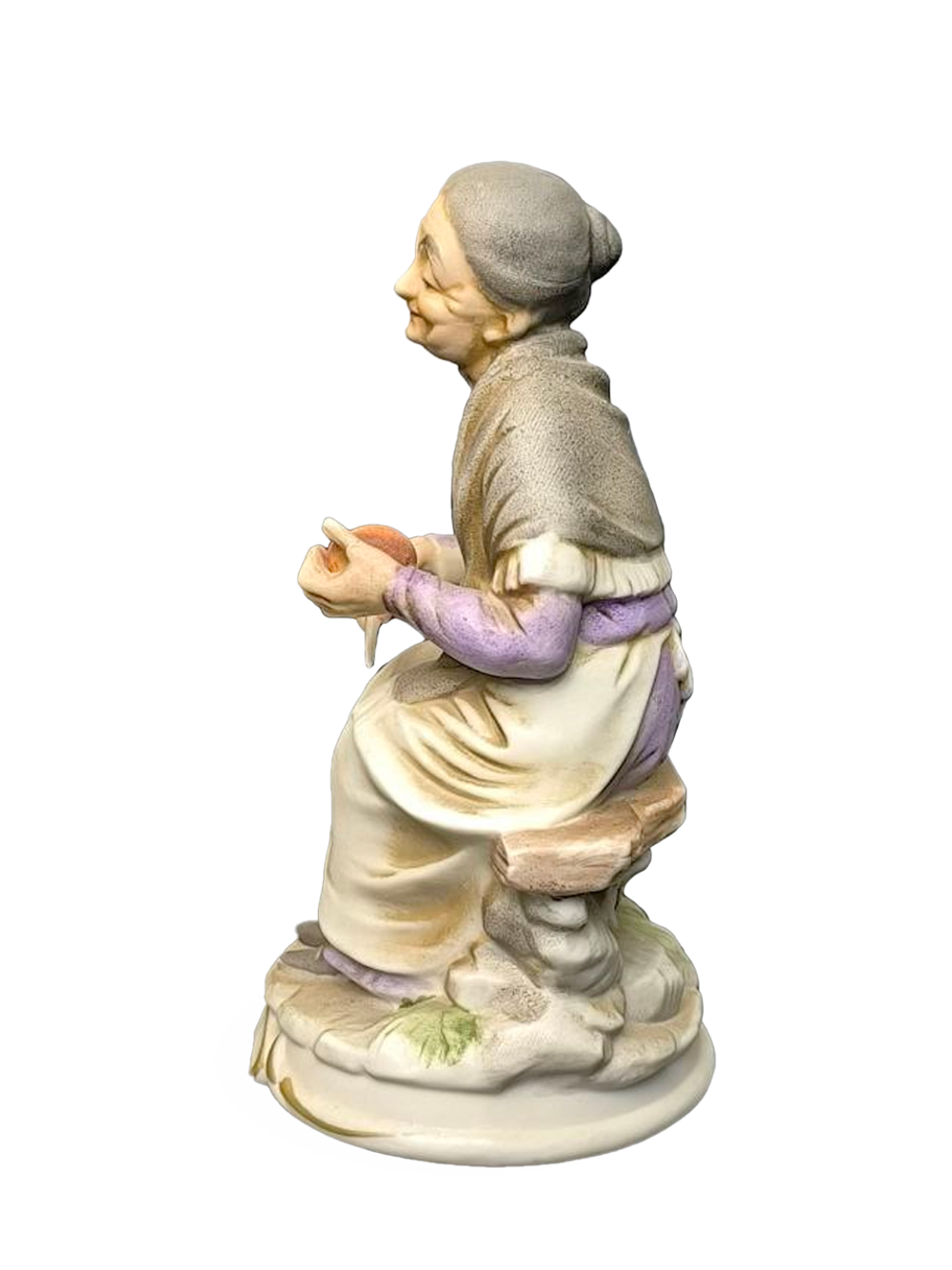 Статуэтка "Старушка с фруктами" Capodimonte