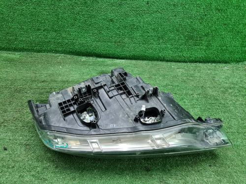 Битая Фара левая BMW 3er F30 (2015-2020) LED