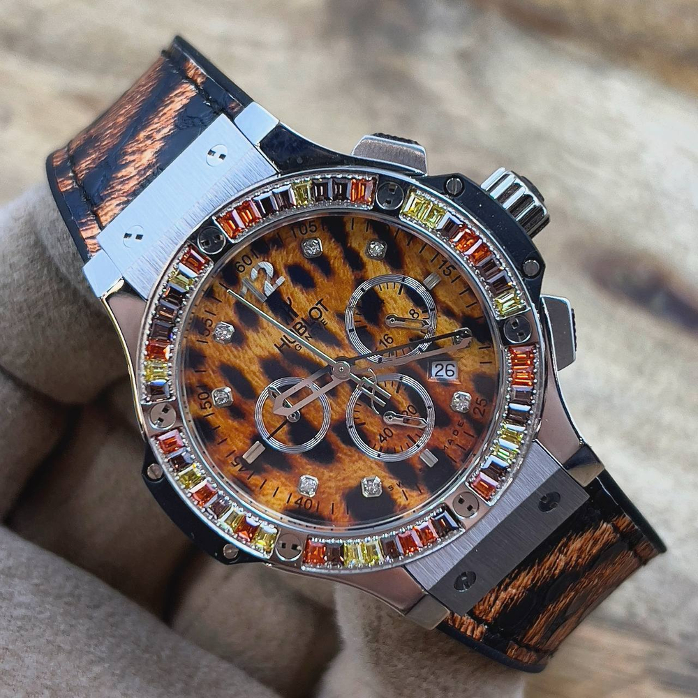 Часы Hublot