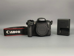 Canon 77D 15.000 кадров
