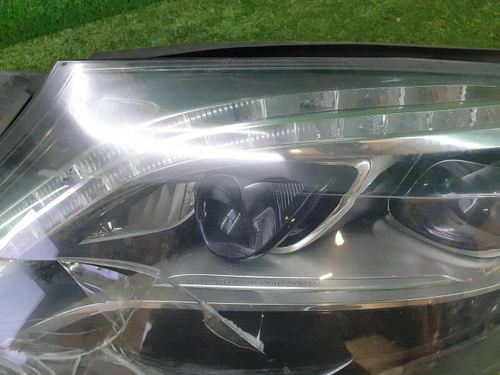 Битая Фара левая Mercedes S w222 (2013-2017) LED