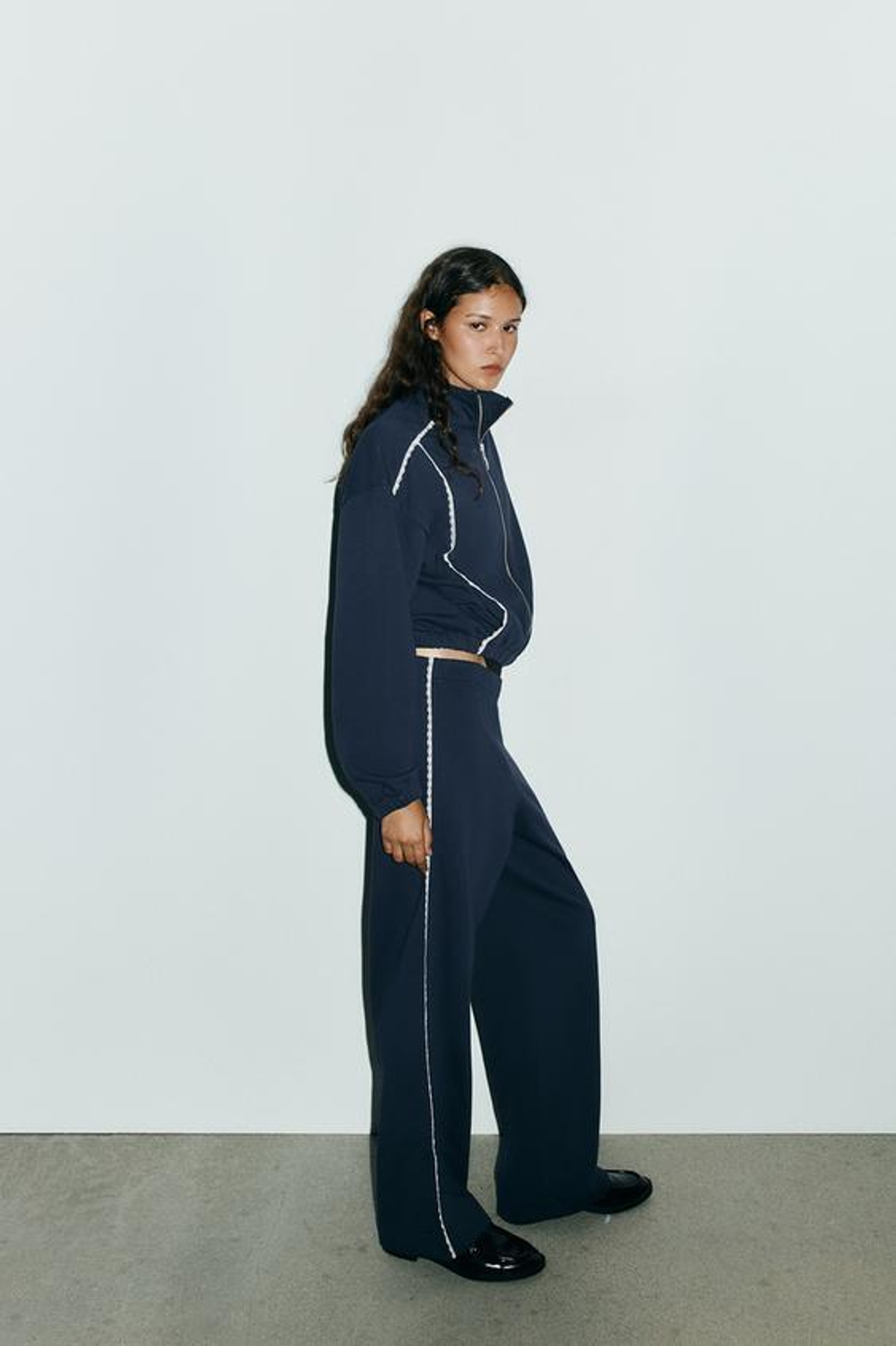 ZARA ШИРОКИЕ БРЮКИ ИЗ МЯГКОЙ ТКАНИ С КРУЖЕВОМ, МОРСКОЙ СИНИЙ