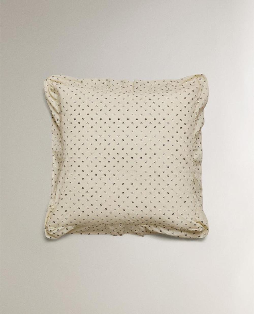 ZARA HOME ДЕТСКАЯ НАВОЛОЧКА С ОБОРКАМИ, ЭКРЮ