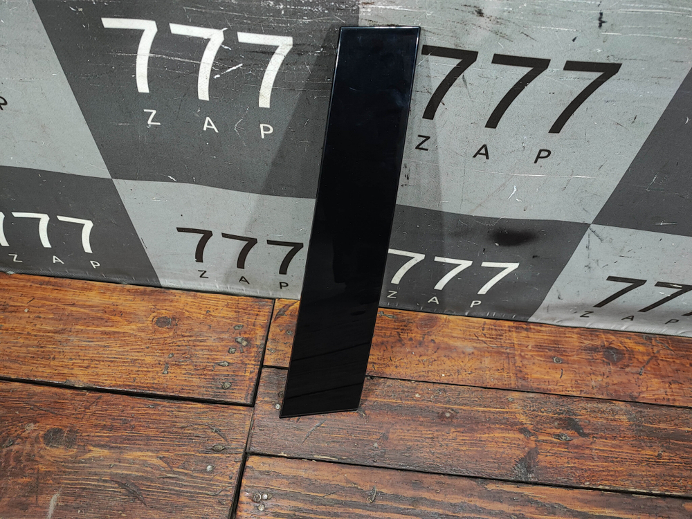 Накладка стойки двери задней левой Jetour Dashing 22-нв Б/У Оригинал F165500410CA