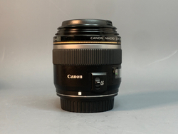 Canon EF-S 60mm 2.8 Macro USM