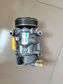 Компрессор кондиционера Peugeot Citroen C5 307 408 206 207