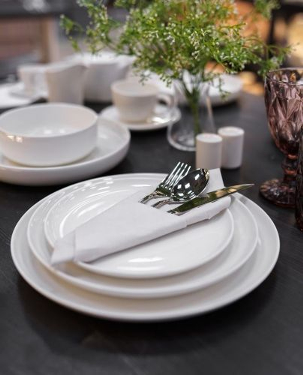 Тарелка 26см, фарфор "NOBLE" серия "Fine Plus"