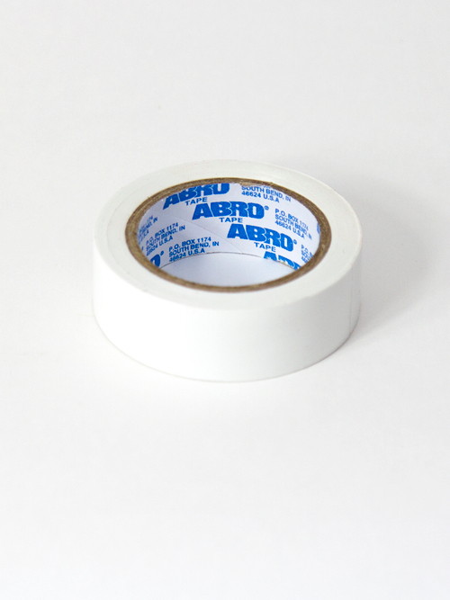 Изолента ПВХ ABRO белая (19ммх9,1м)