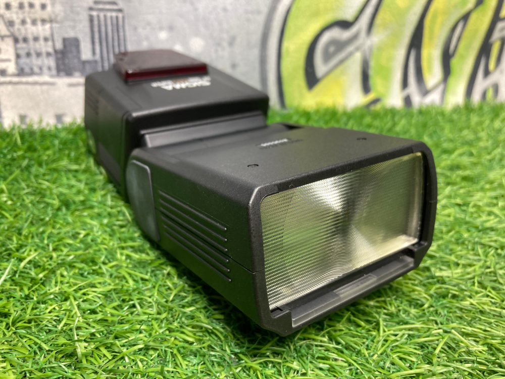Sigma EF 500 DG ST for Canon