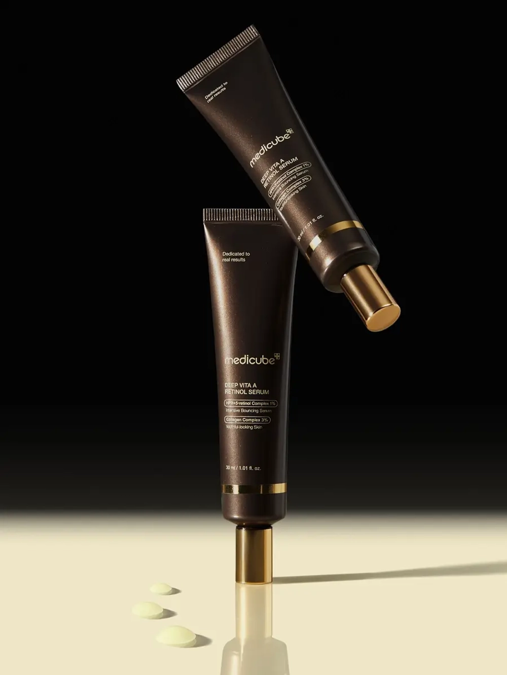 Medicube Омолаживающая сыворотка с ретинолом 4-го поколения HPR для лифтинга Deep Vita A Retinol Serum 30 мл