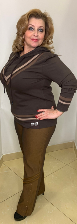 Коричневые брючки на резинке с отстрочкой