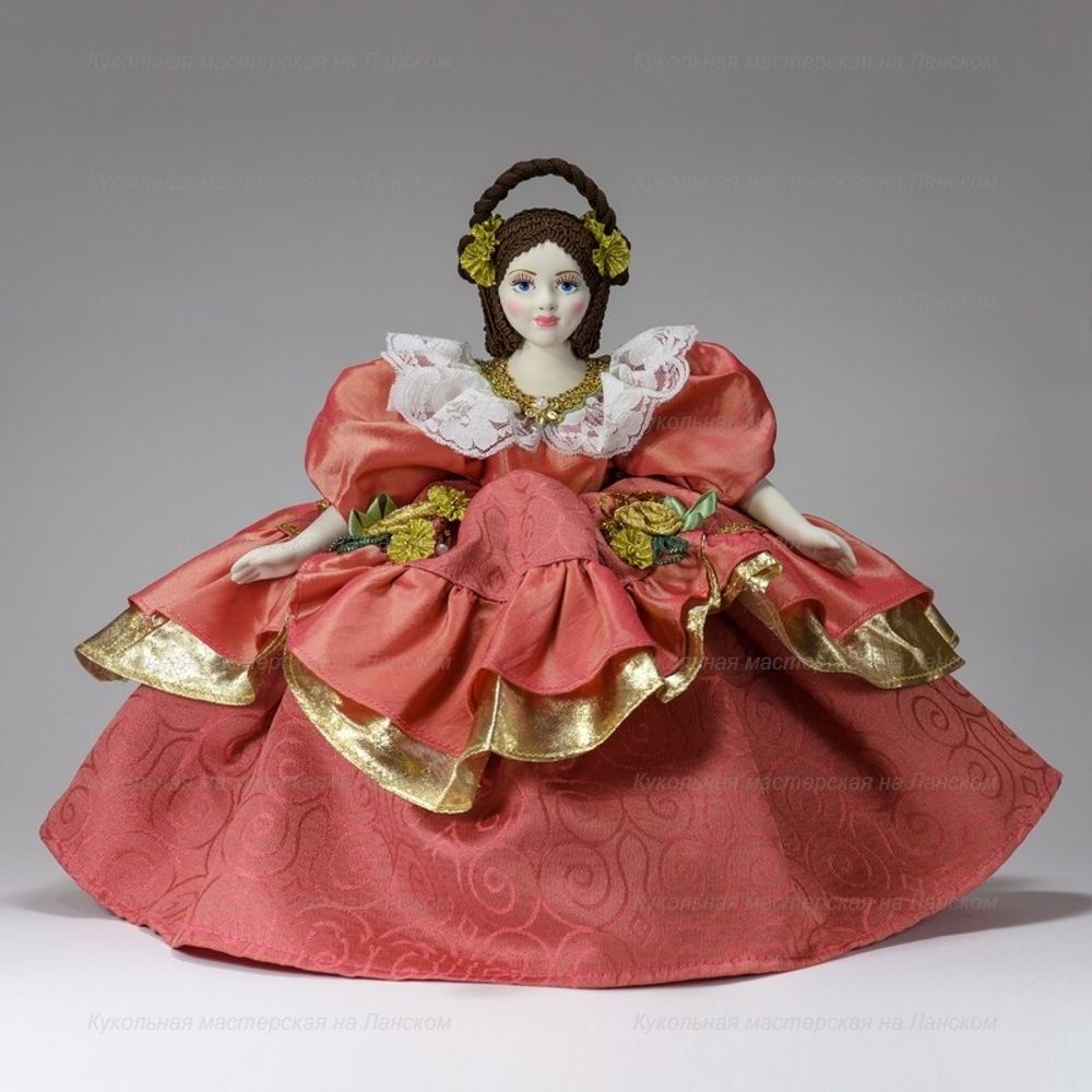 коралловый