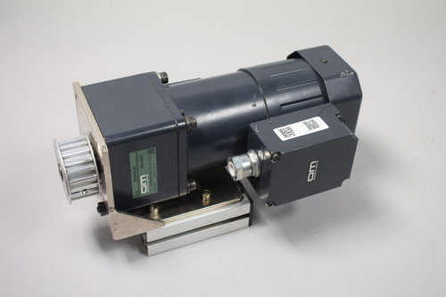 Шаговый двигатель с интегрированным драйвером ORIENTAL MOTOR BHI625MT-62