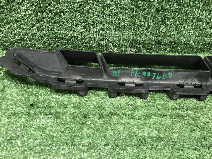 Решетка переднего бампера Hyundai Sonata 7 (17-19)