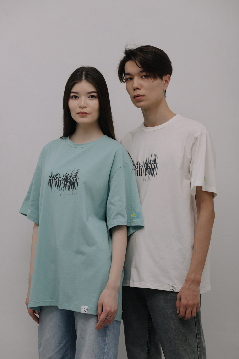 T-shirt with "Tugan elim" print
