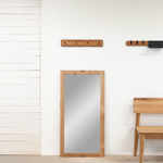 Вешалка настенная для одежды с крючками из массива дуба для прихожей, бани, детской