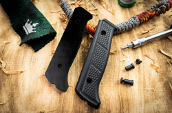 Накладки Baikal G10 Черные