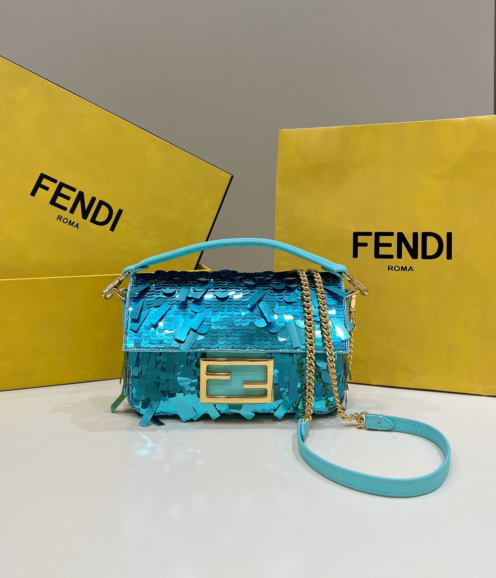 Fendi Baguette 19 cm