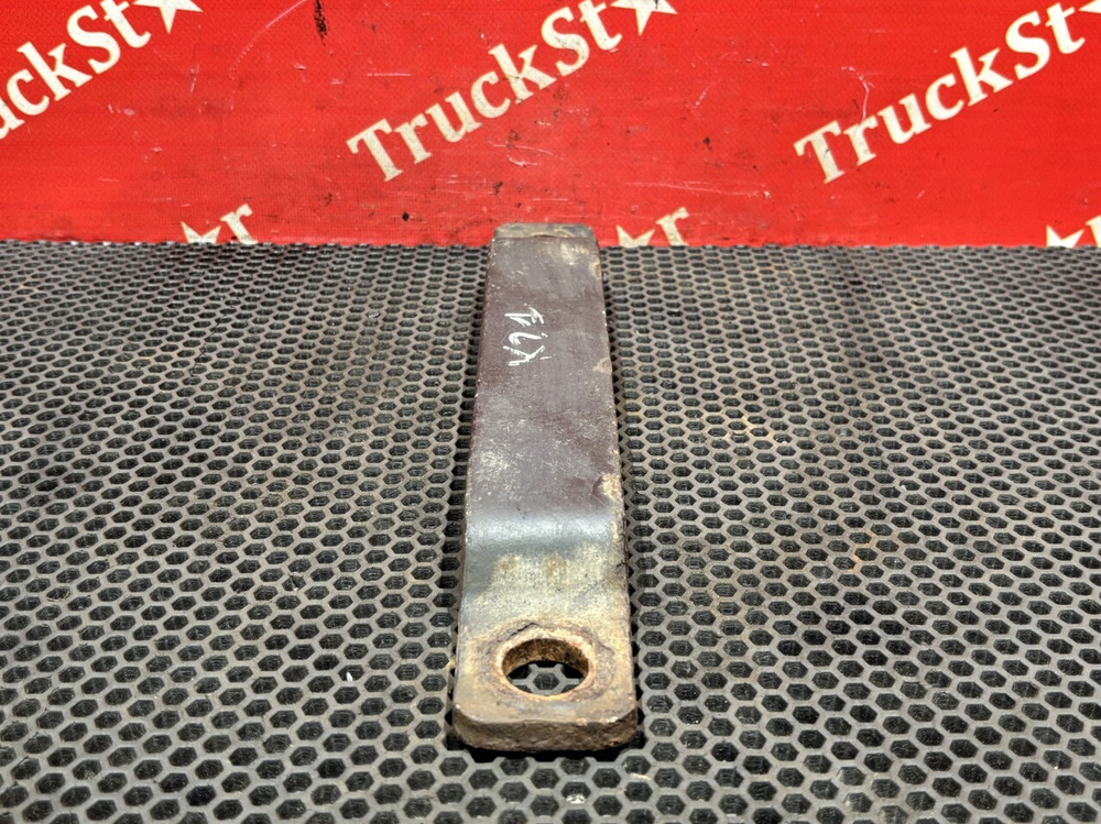 Стойка переднего стабилизатора