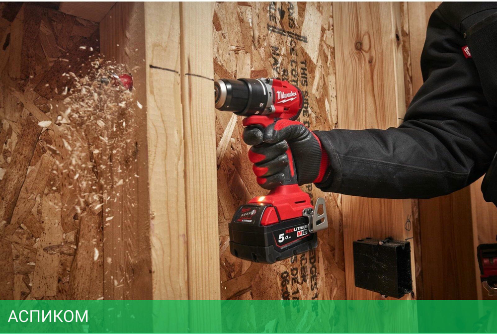 Дрель-шуруповерт Milwaukee M18 BLPDRC-402C (4933492824)