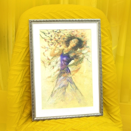 Картина - фотопечать "Девушка с цветами"