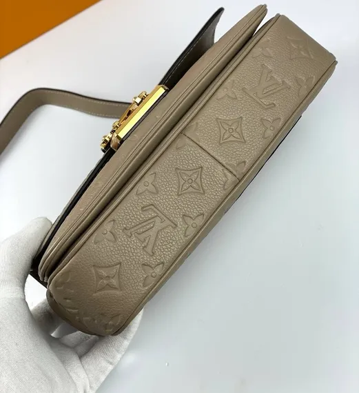 Сумка Louis Vuitton Marceau бежевый
