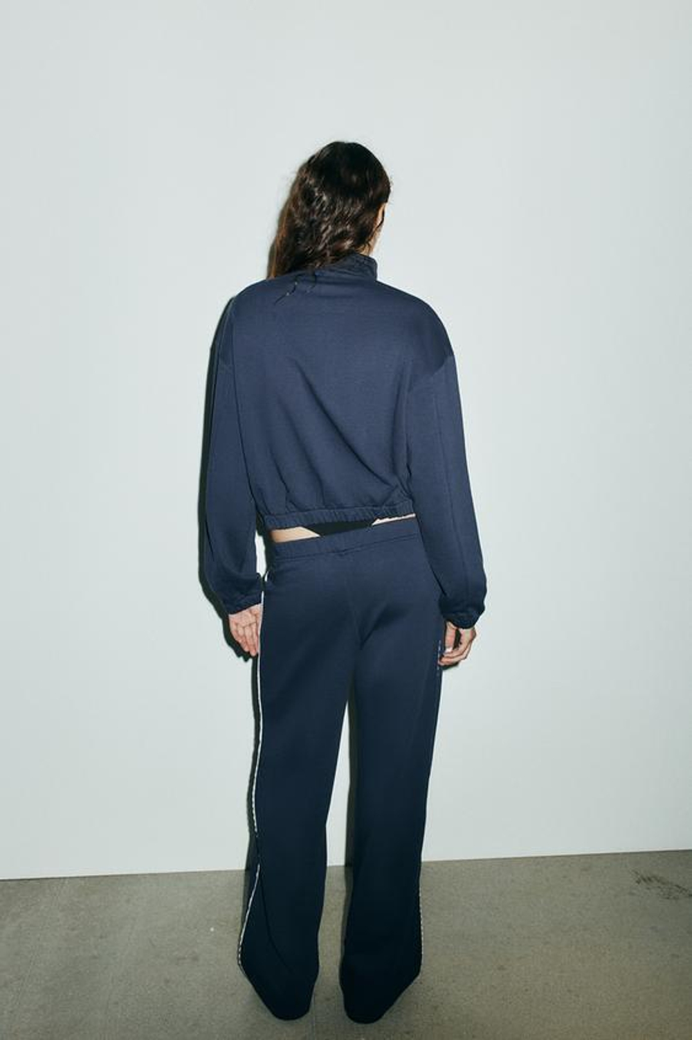 ZARA ШИРОКИЕ БРЮКИ ИЗ МЯГКОЙ ТКАНИ С КРУЖЕВОМ, МОРСКОЙ СИНИЙ