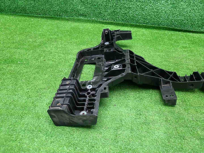 Телевизор Genesis G80 2 (2020-2024)