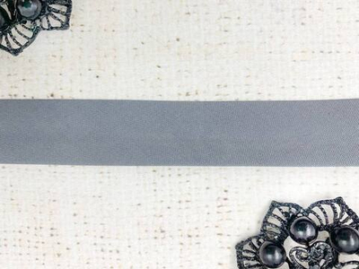 Косая бейка, ш. 2 см, т. серый