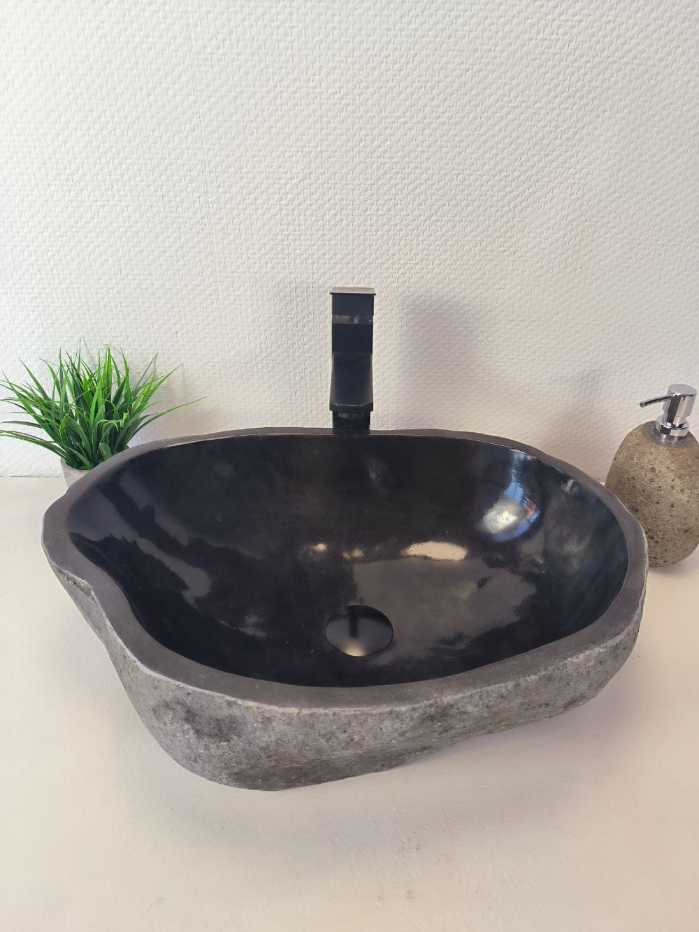 Раковина из речного камня RS-65606 54*38*15 из натурального камня