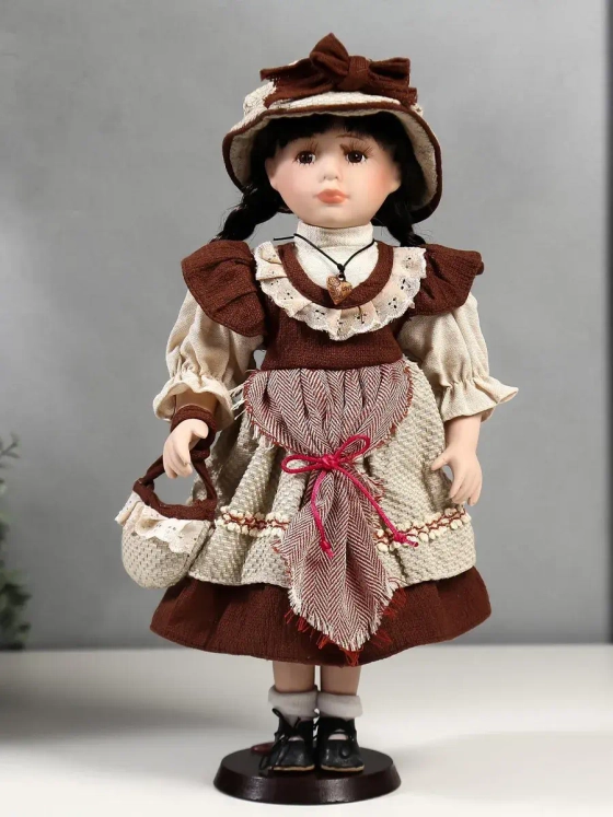 Кукла керамическая фарфоровая Рита в платье 40 см