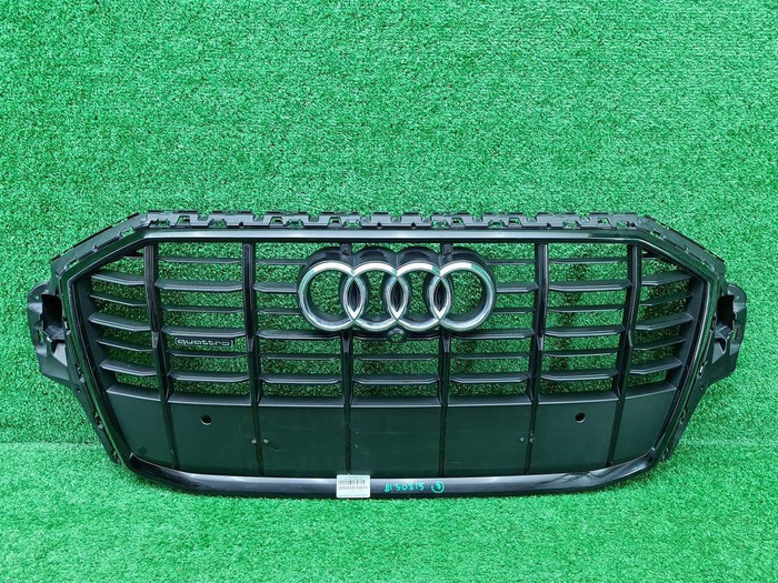 Решетка радиатора Audi Q7 2 (2019-2024)