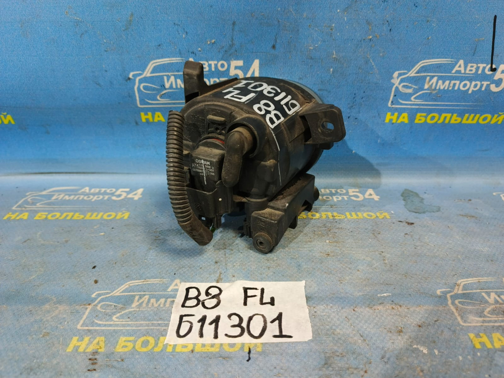 Туманка левая AUDI A4 2008-2012