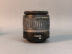 Canon EOS 30D kit EF-S 18-55mm 3.5-5.6 ll